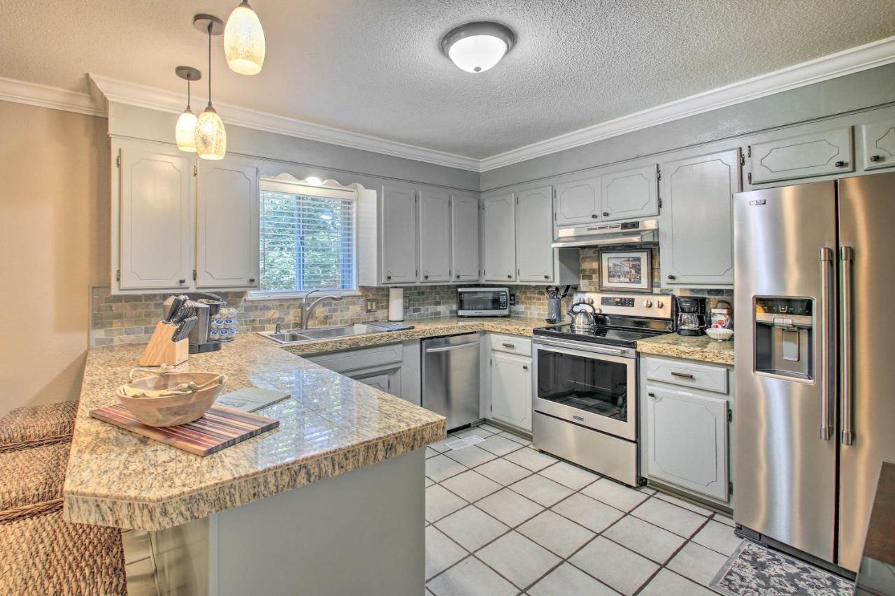 Charming Hot Springs Home With Sunroom And Yard Zewnętrze zdjęcie